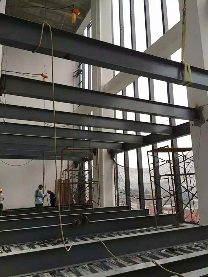 厂房钢结构夹层搭建施工图片