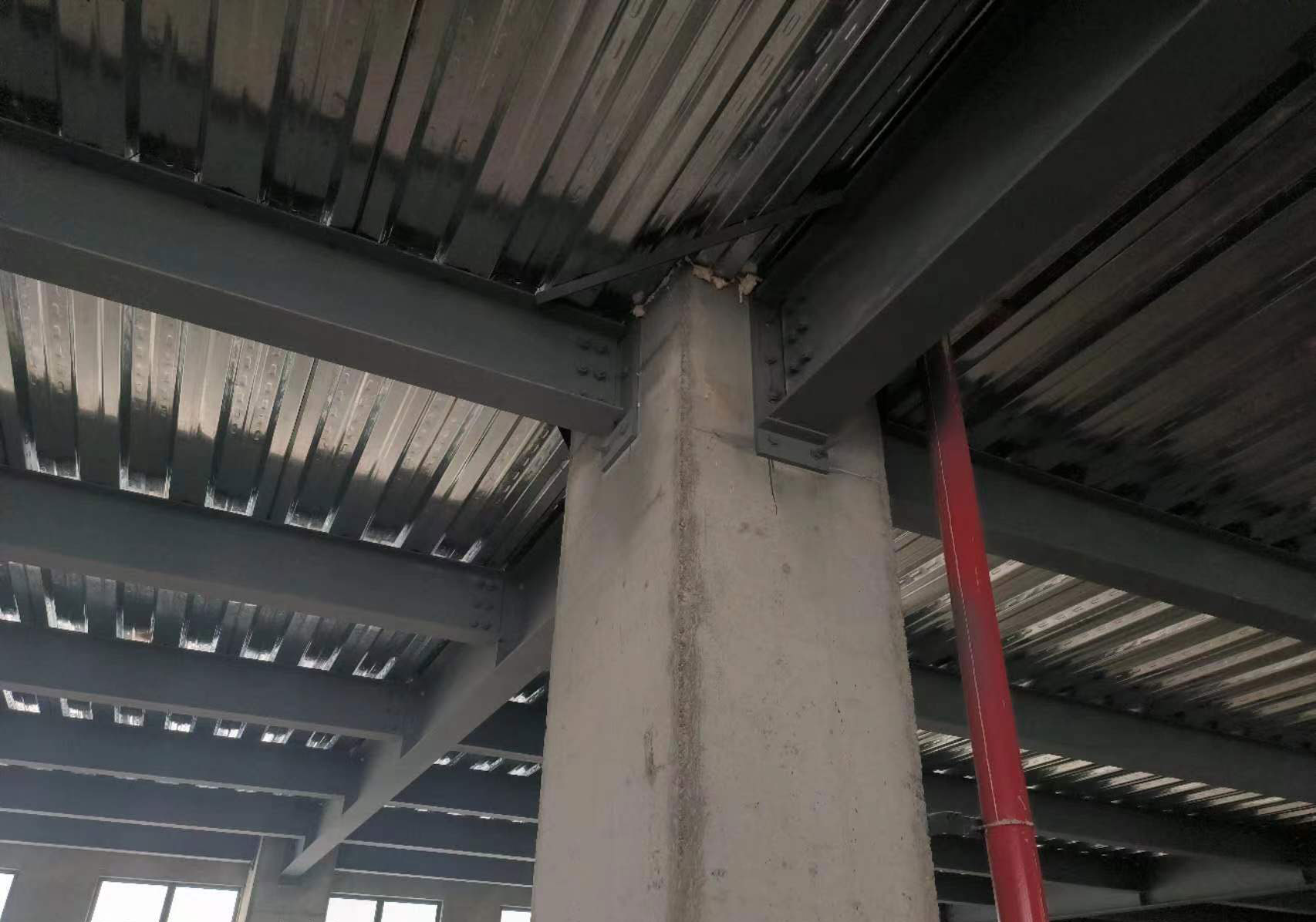 上海厂房钢结构夹层搭建实拍图片